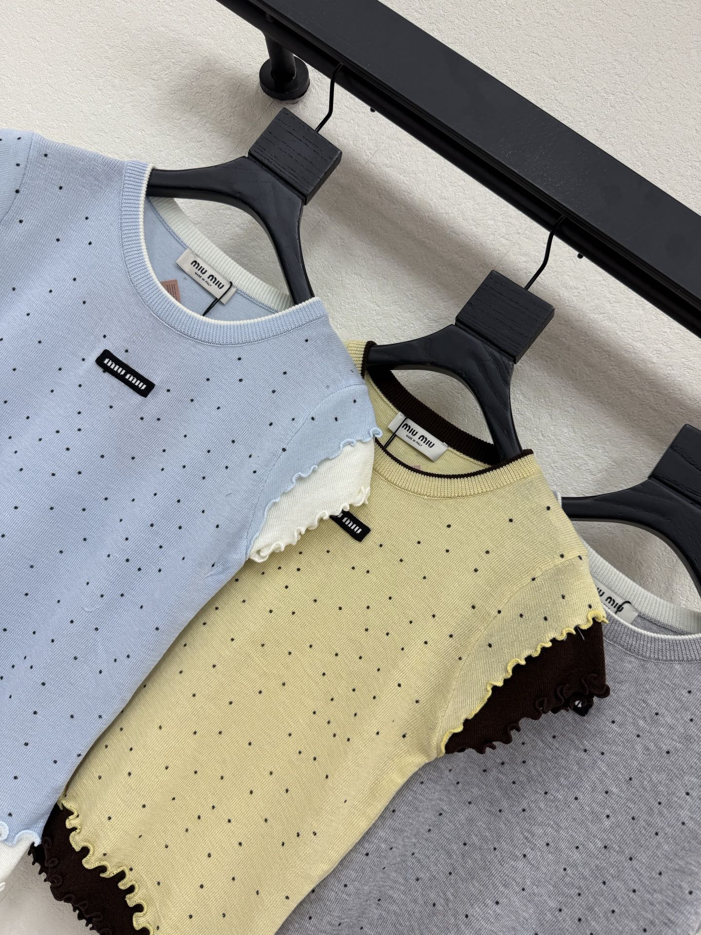 Women's short sleeves